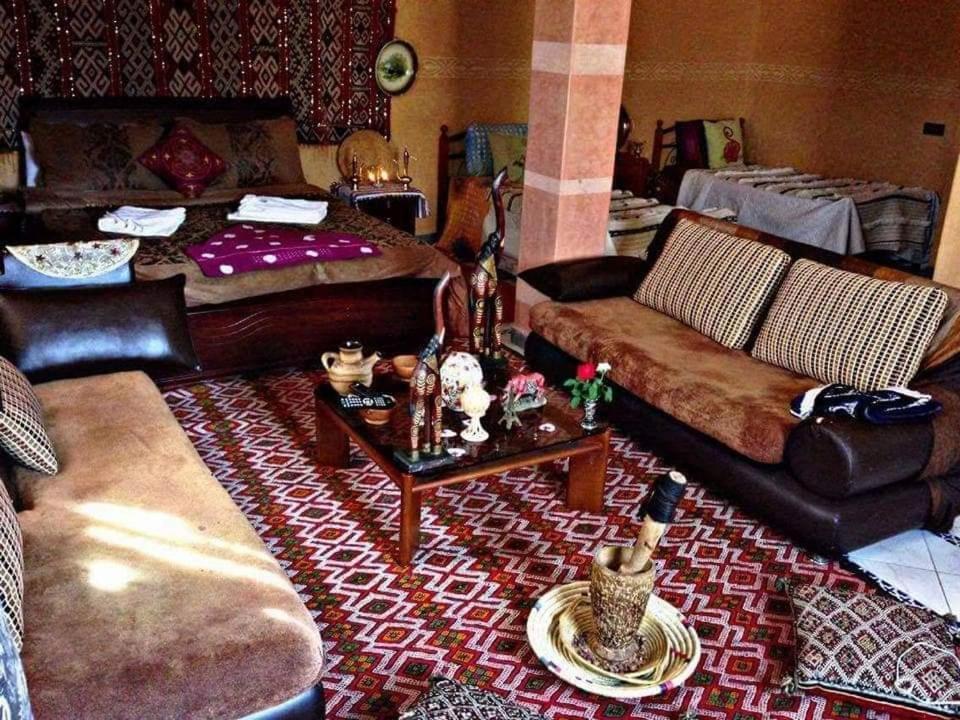 Riad Lala Fatima Ouzoud Rom bilde